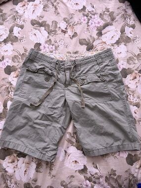 Bongo Vintage Cargo Drawstring women’s Shorts - Olive